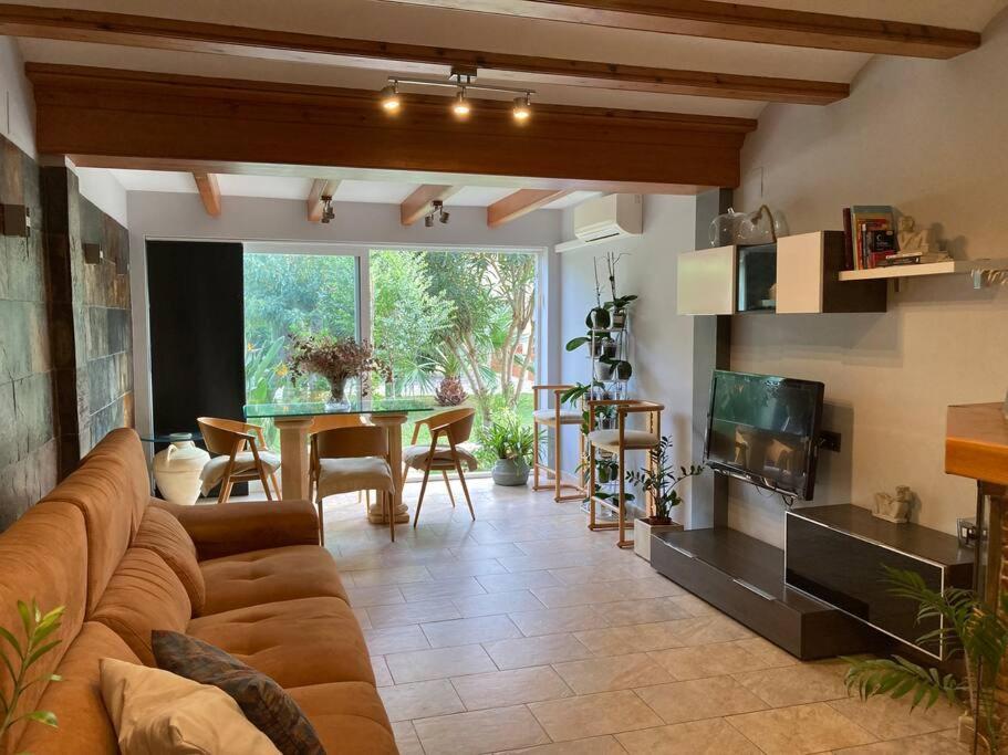 Adosado En Denia Con Gran Jardin Villa Екстериор снимка